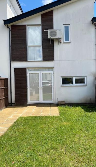 Great House + Air Conditioning + Free Car Parking Manchester Kültér fotó